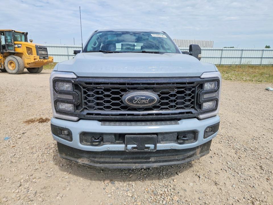 2026 FORD F350 SUPER DUTY — Фото 5 из 12