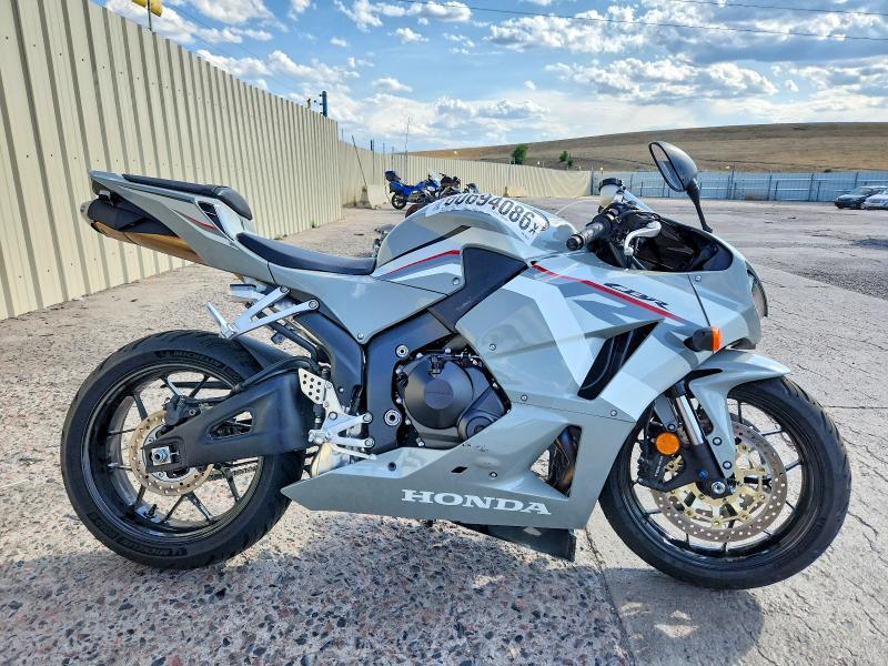 2026 HONDA CBR600 JH2PC40H1TK301413