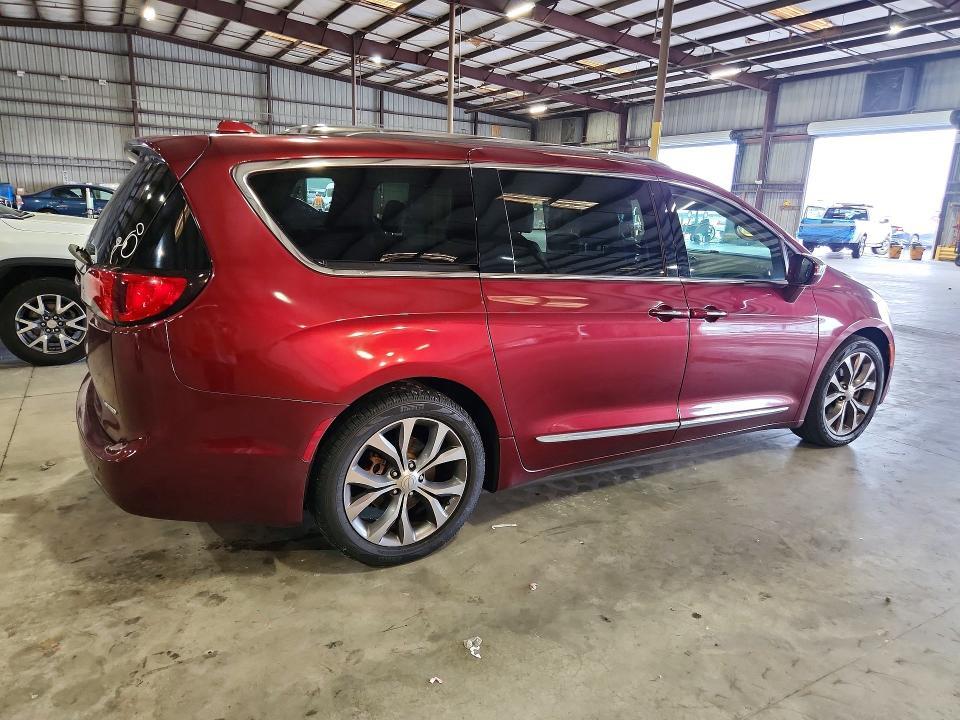 2018 CHRYSLER PACIFICA LIMITED — Фото 3 из 13