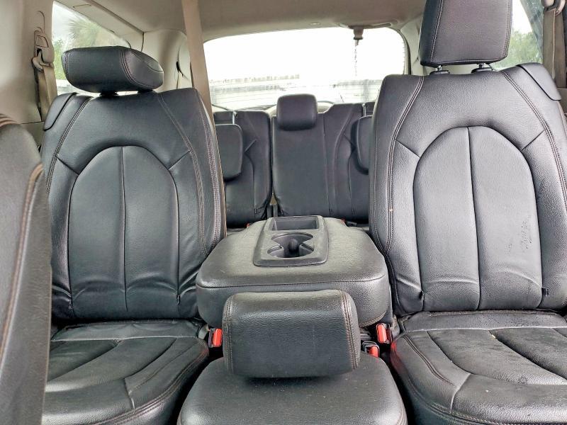 2018 CHRYSLER PACIFICA TOURING PLUS — Фото 10 из 13
