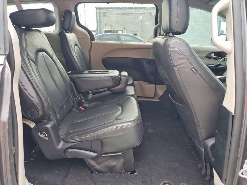 2018 CHRYSLER PACIFICA TOURING PLUS — Фото 11 из 13
