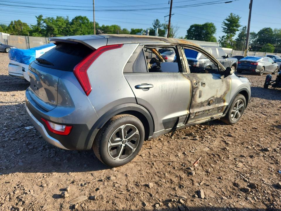 2026 KIA NIRO LX — Фото 3 из 12