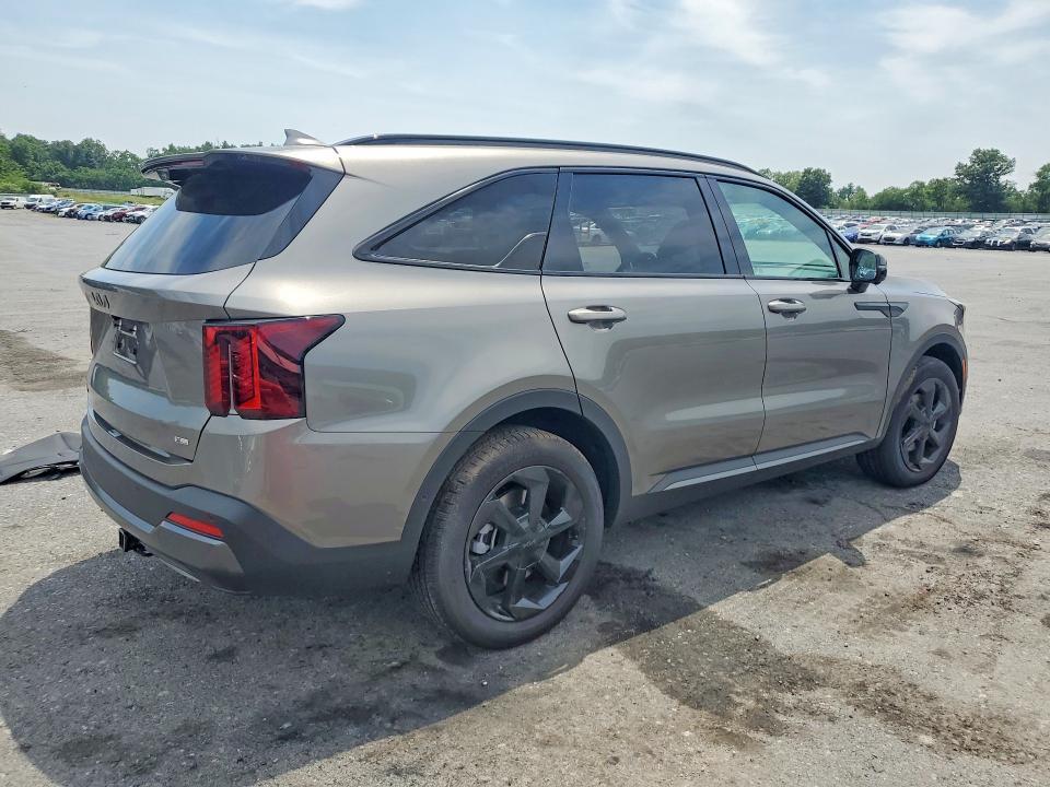 2026 KIA SORENTO SXP — Фото 3 из 12