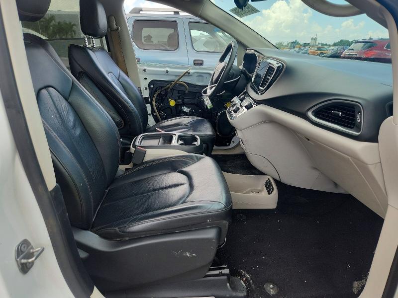 2018 CHRYSLER PACIFICA TOURING L — Фото 7 из 13