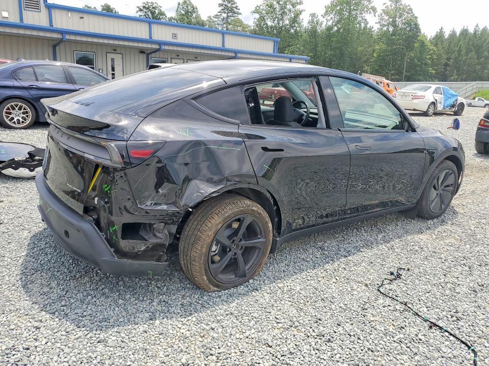7SAYGDEE8TA409864 2026 TESLA MODEL Y photo no. 3