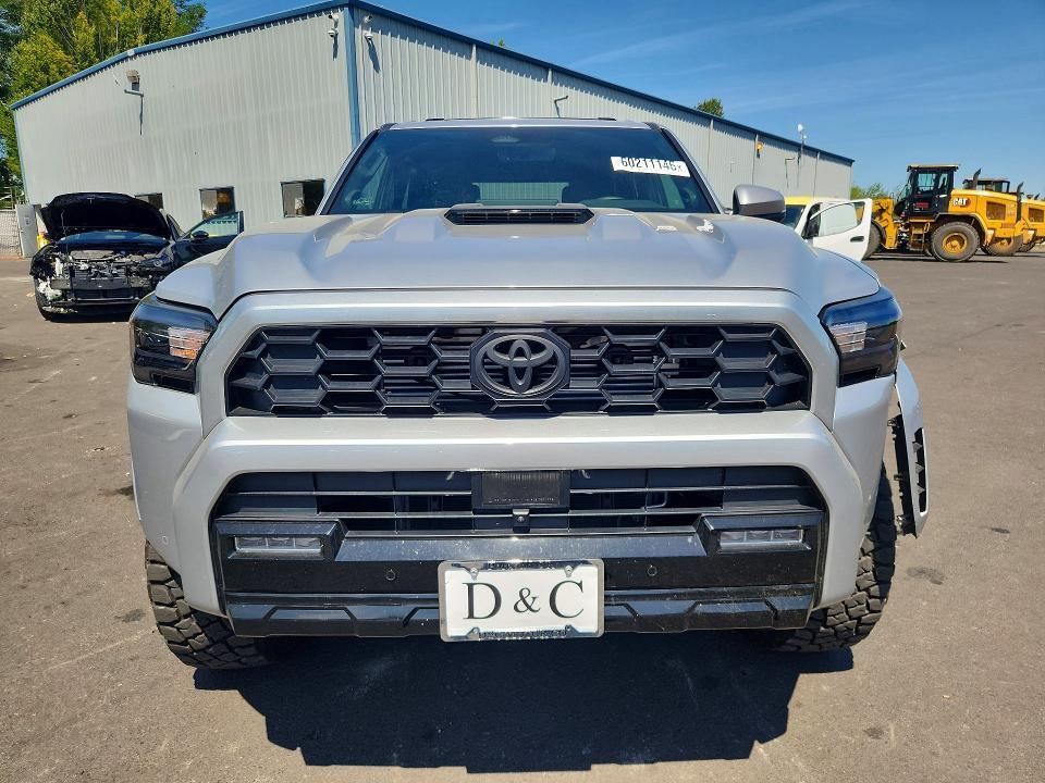 2026 TOYOTA 4RUNNER TRD SPORT PREMIUM — Фото 5 из 14