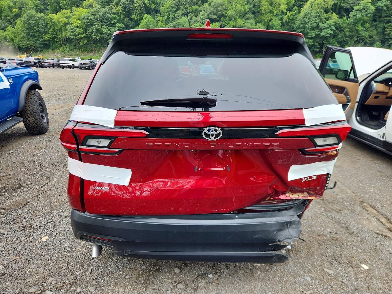 2026 TOYOTA GRAND HIGHLANDER XLE — Фото 6 из 13