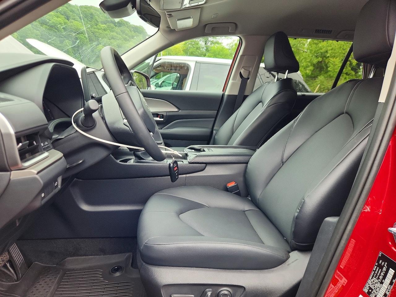 2026 TOYOTA GRAND HIGHLANDER XLE — Фото 7 из 13