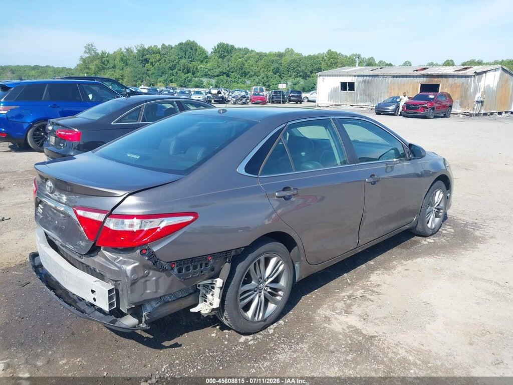 4T1BF1FK5HU410962 2017 TOYOTA CAMRY photo no. 4