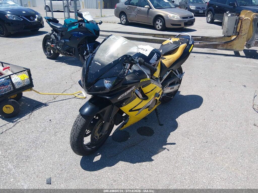JH2PC35064M502260 2004 HONDA CBR600 photo no. 1