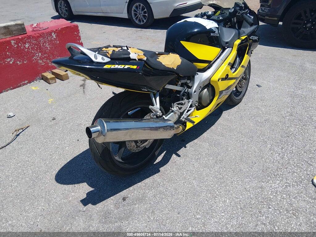 JH2PC35064M502260 2004 HONDA CBR600 photo no. 4