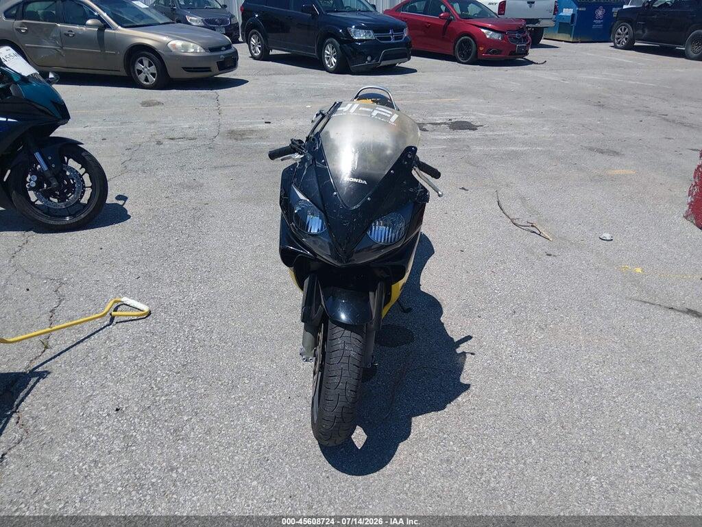JH2PC35064M502260 2004 HONDA CBR600 photo no. 5
