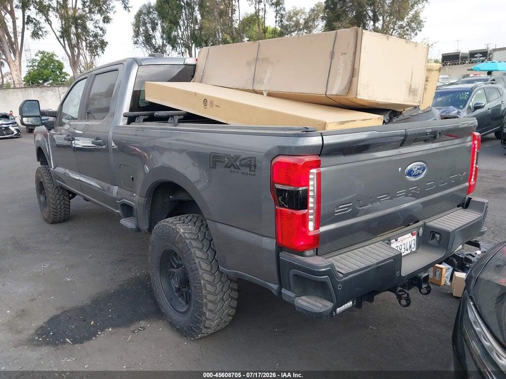 1FT7W2BA6PEC61399 2023 FORD F-250 photo no. 3