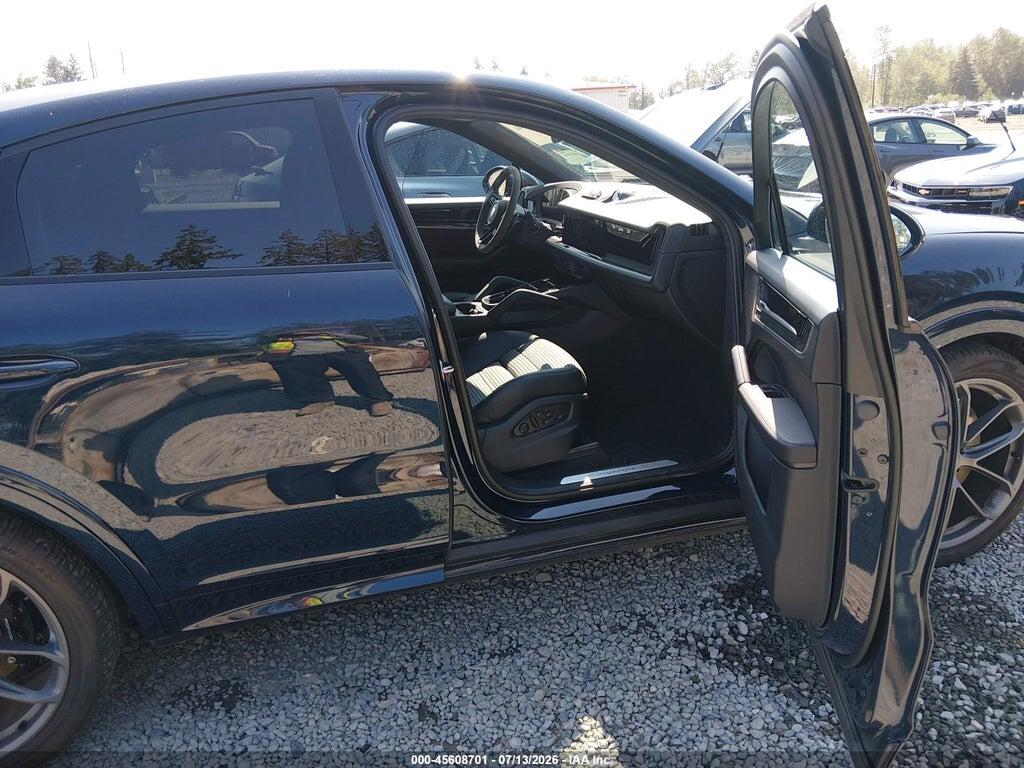 WP1BN2AY7SDA41259 2025 PORSCHE CAYENNE E-HYBRID COUPE photo no. 5