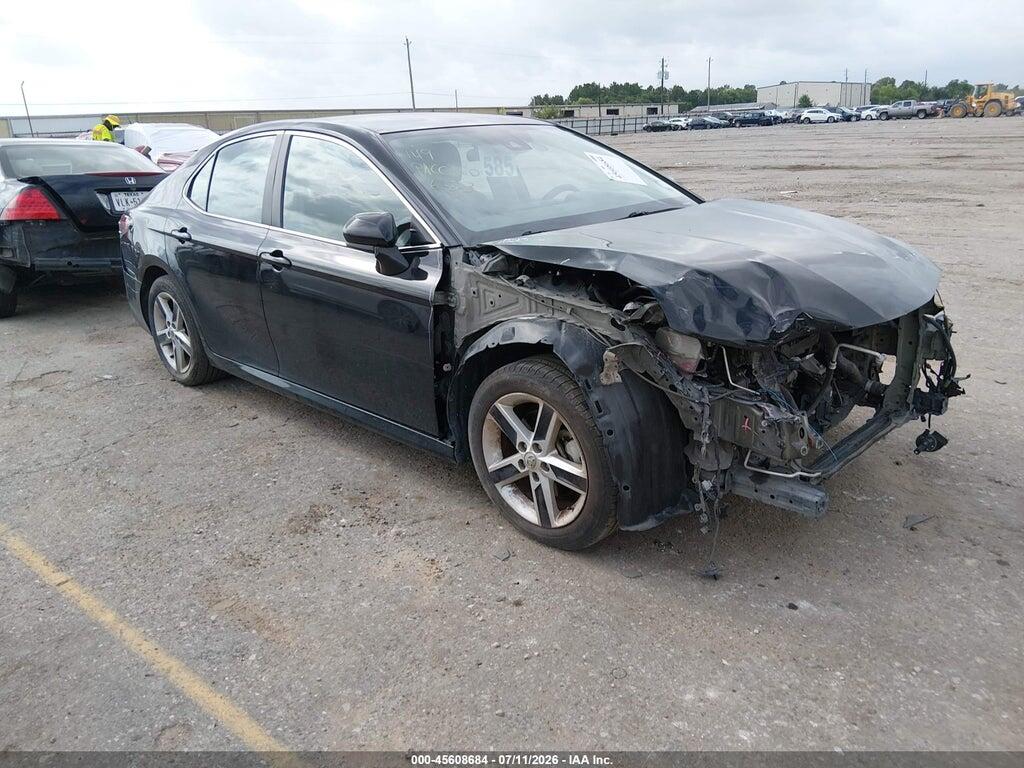 4T1C11AK6NU068105 2022 TOYOTA CAMRY photo no. 1