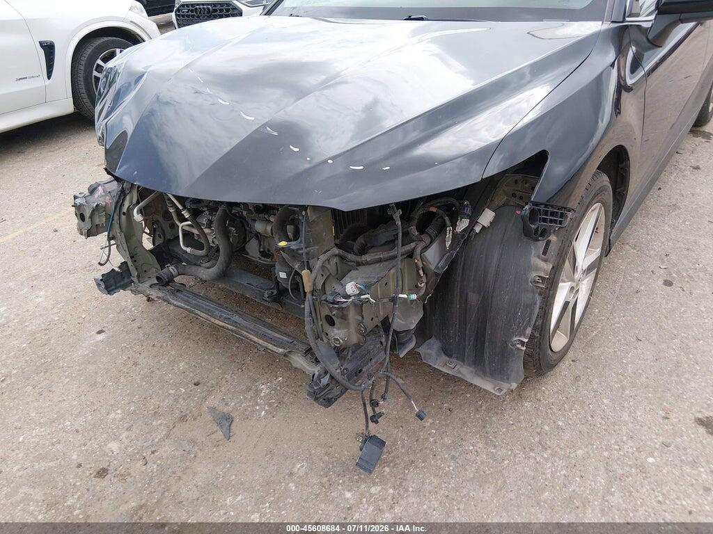 4T1C11AK6NU068105 2022 TOYOTA CAMRY photo no. 6