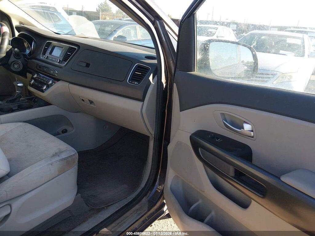 KNDMB5C15J6389147 2018 KIA SEDONA photo no. 5