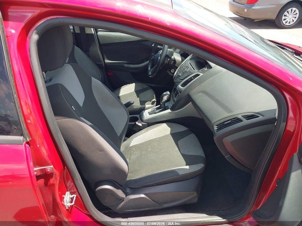 1FAHP3K26CL467690 2012 FORD FOCUS photo no. 5