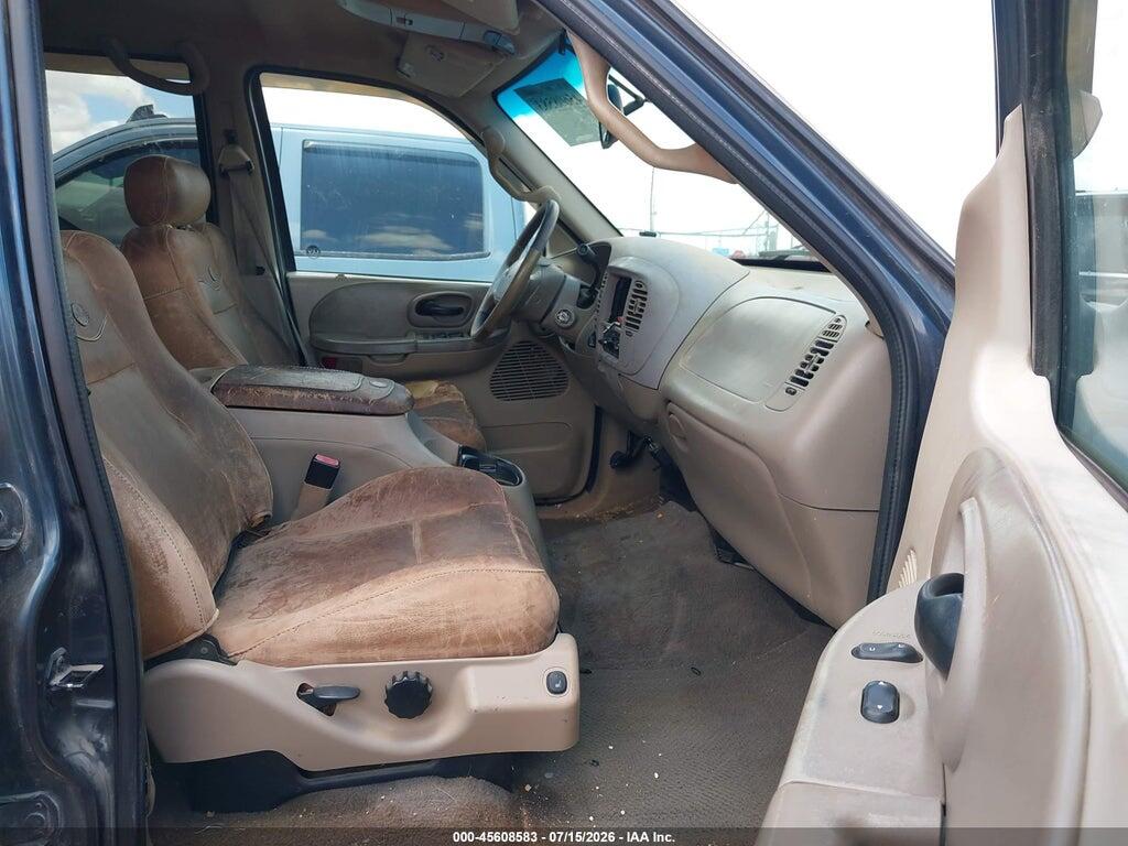 1FTRW08L01KB87833 2001 FORD F-150 photo no. 5