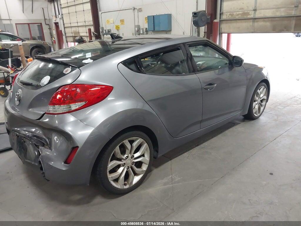 KMHTC6AD1CU026768 2012 HYUNDAI VELOSTER photo no. 4