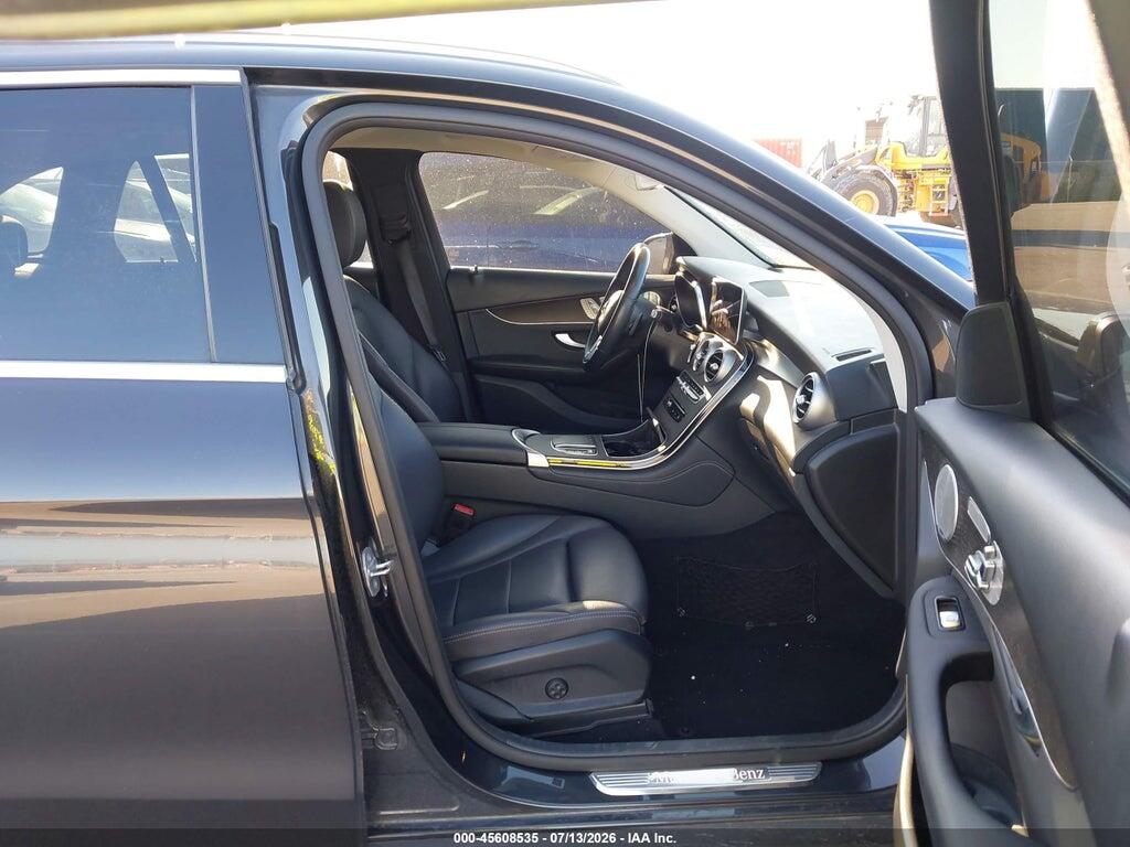 WDC0G8EB6LF705952 2020 MERCEDES-BENZ GLC 300 photo no. 5