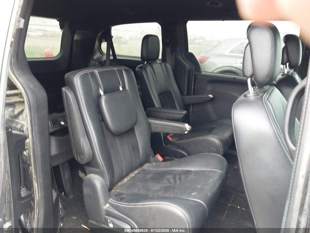 2C4RDGCG8JR143590 2018 DODGE GRAND CARAVAN photo no. 8