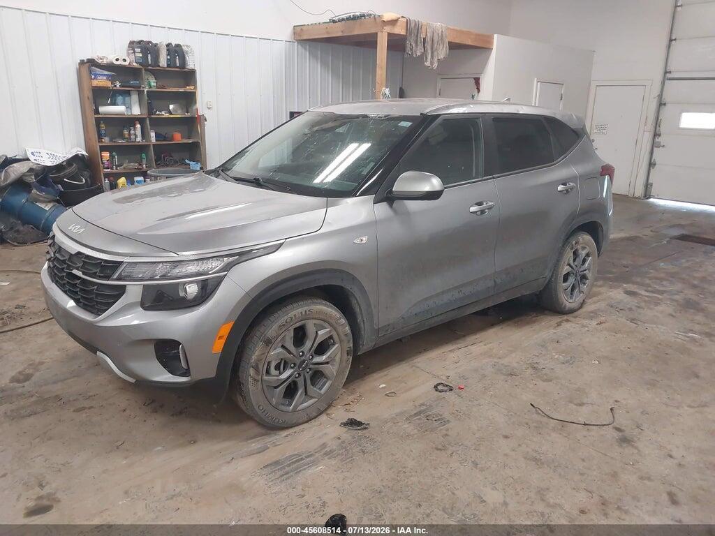 KNDEPCAA0R7637128 2024 KIA SELTOS photo no. 2
