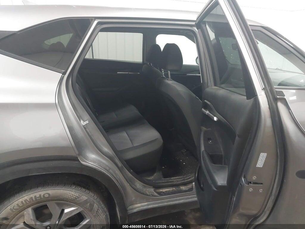 KNDEPCAA0R7637128 2024 KIA SELTOS photo no. 8