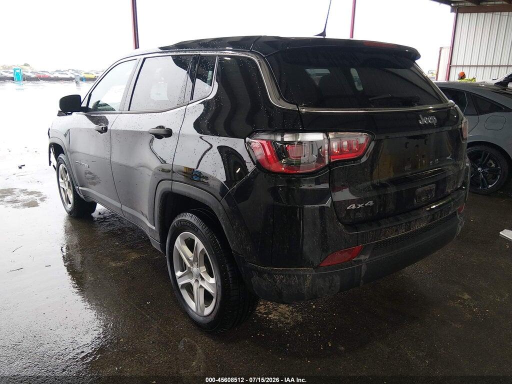 3C4NJDAN9PT573058 2023 JEEP COMPASS photo no. 3