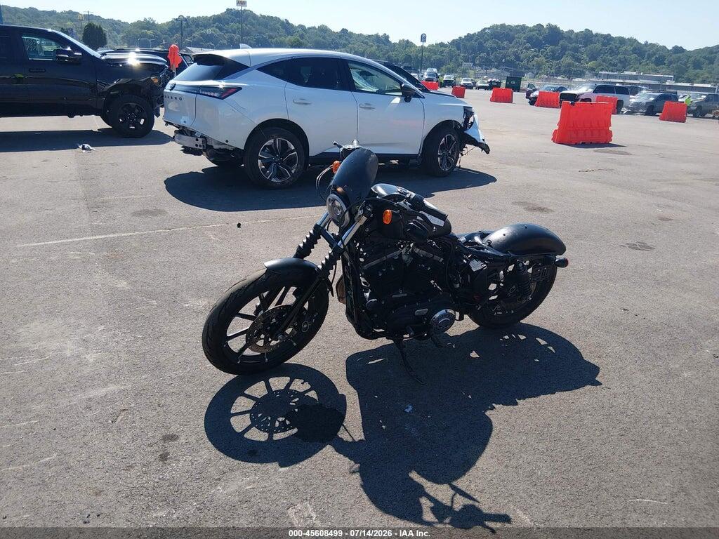 1HD4LE215HC438615 2017 HARLEY-DAVIDSON XL883 photo no. 2