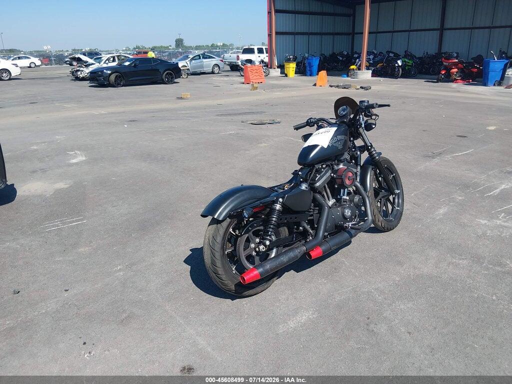 1HD4LE215HC438615 2017 HARLEY-DAVIDSON XL883 photo no. 4
