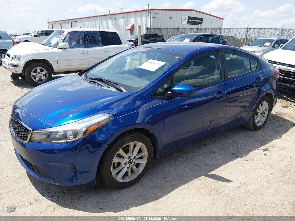 3KPFL4A70HE052087 2017 KIA FORTE photo no. 2