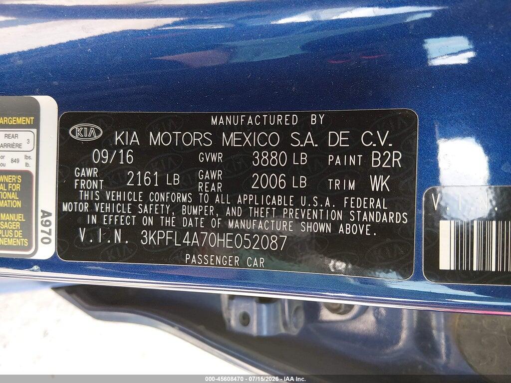 3KPFL4A70HE052087 2017 KIA FORTE photo no. 9
