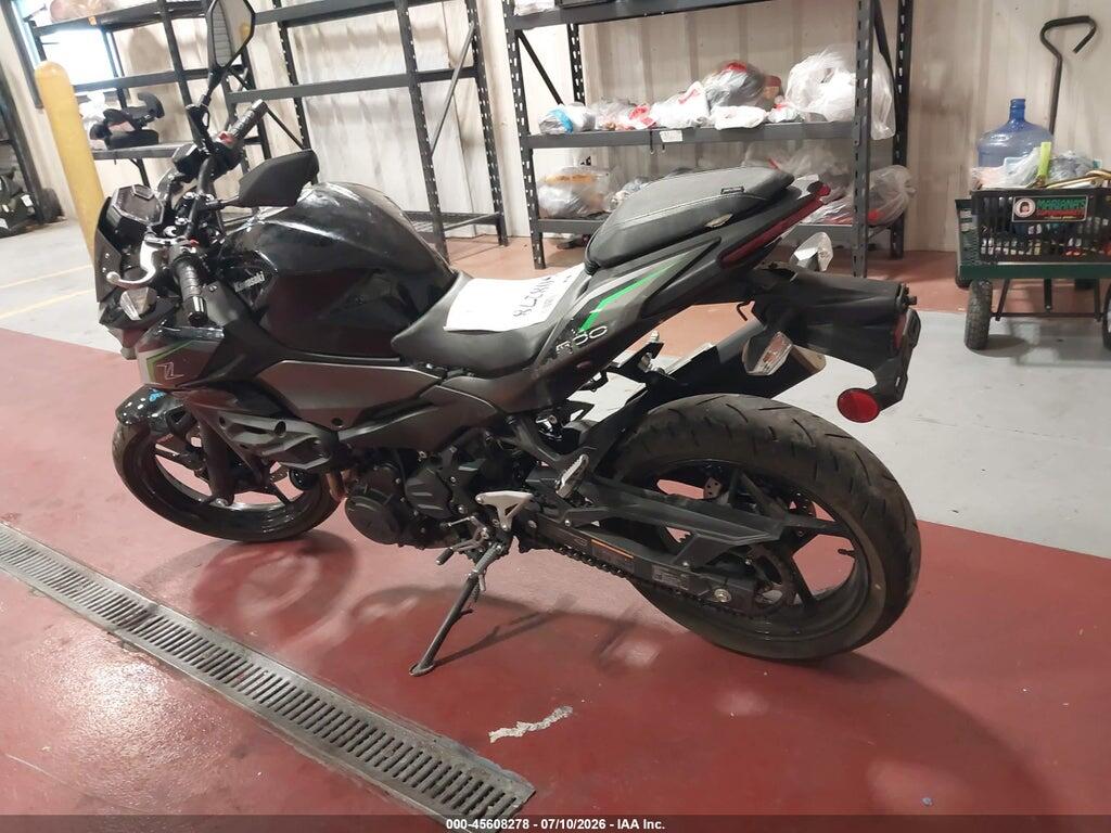ML5ERGE13SDA59557 2025 KAWASAKI ER500 photo no. 3