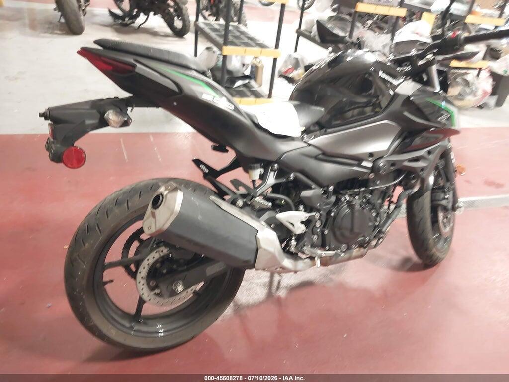ML5ERGE13SDA59557 2025 KAWASAKI ER500 photo no. 4