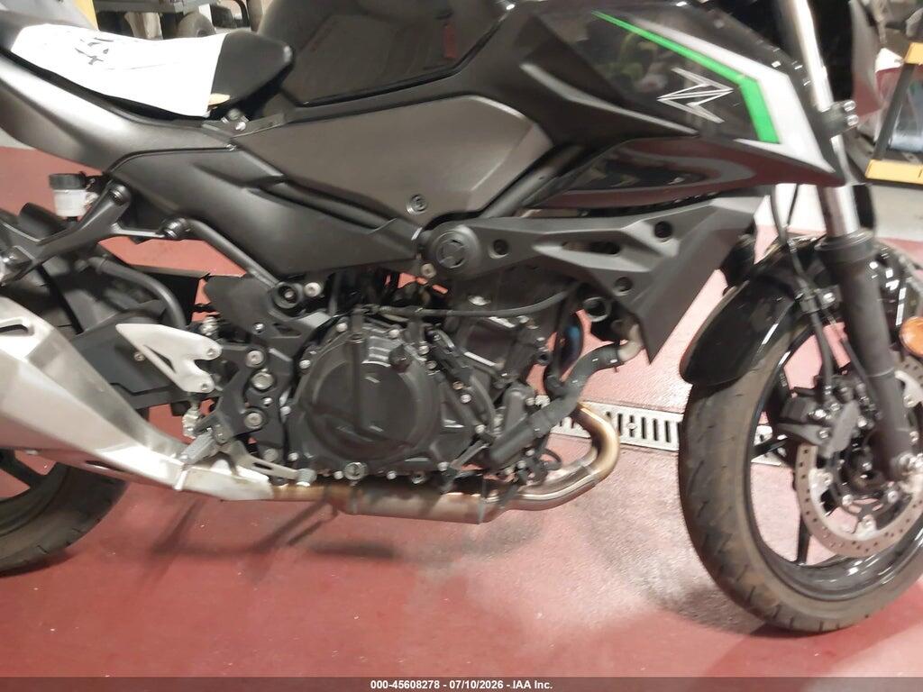 ML5ERGE13SDA59557 2025 KAWASAKI ER500 photo no. 8
