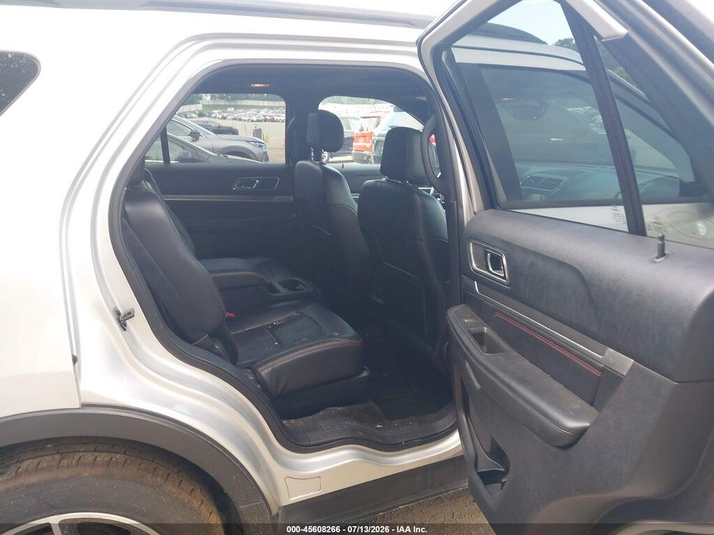 1FM5K8GT2GGB38540 2016 FORD EXPLORER photo no. 8