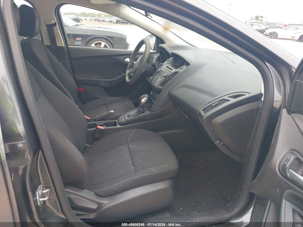 1FADP3F26HL237244 2017 FORD FOCUS photo no. 5