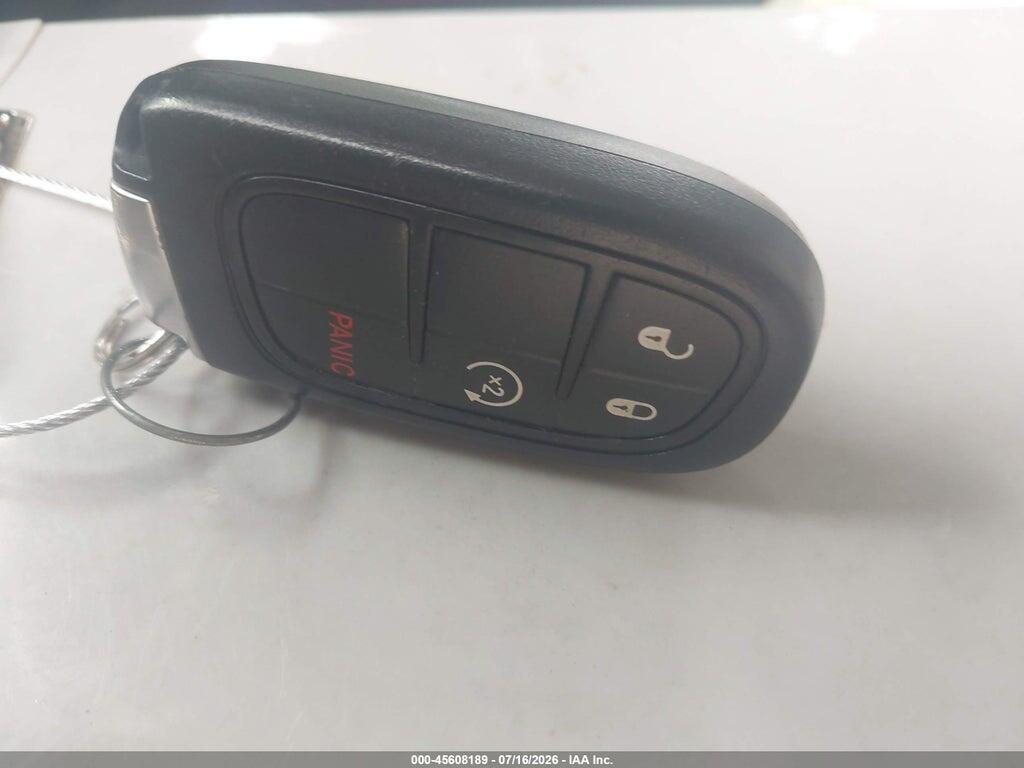 1C4PJMDB6HW665895 2017 JEEP CHEROKEE photo no. 11