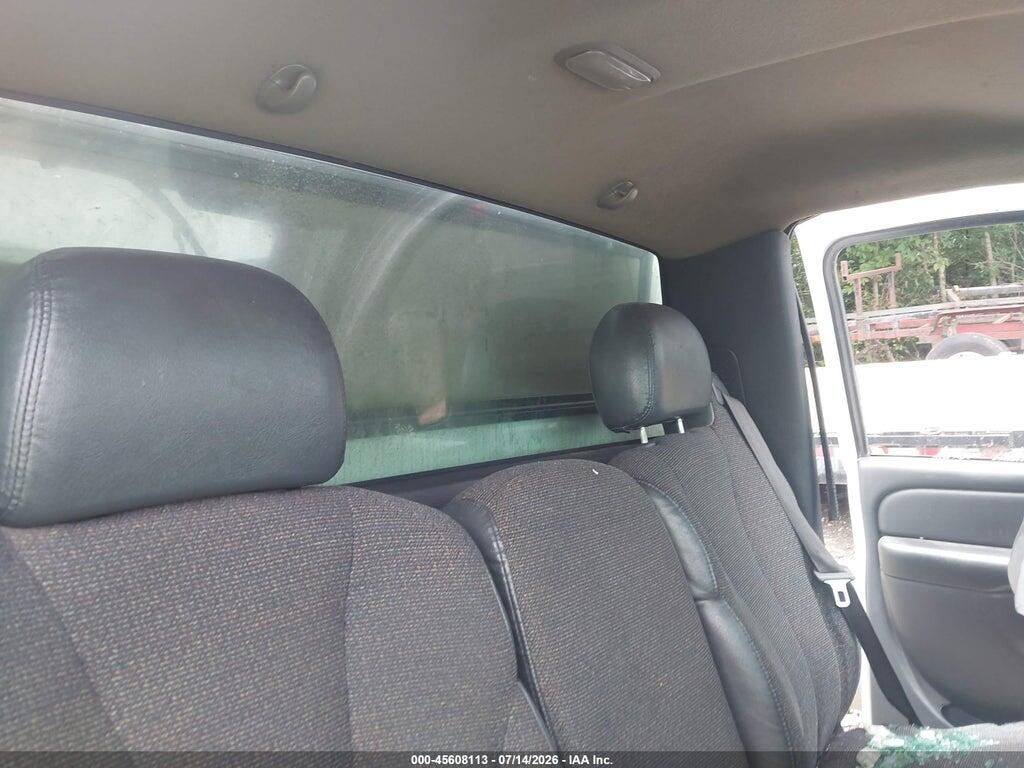 1GTEC14V62Z265447 2002 GMC SIERRA 1500 photo no. 8