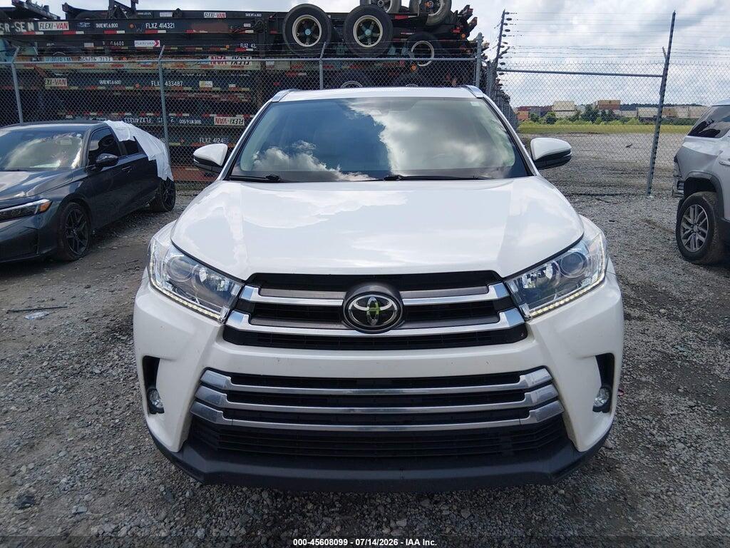 5TDYZRFH2HS214796 2017 TOYOTA HIGHLANDER photo no. 12