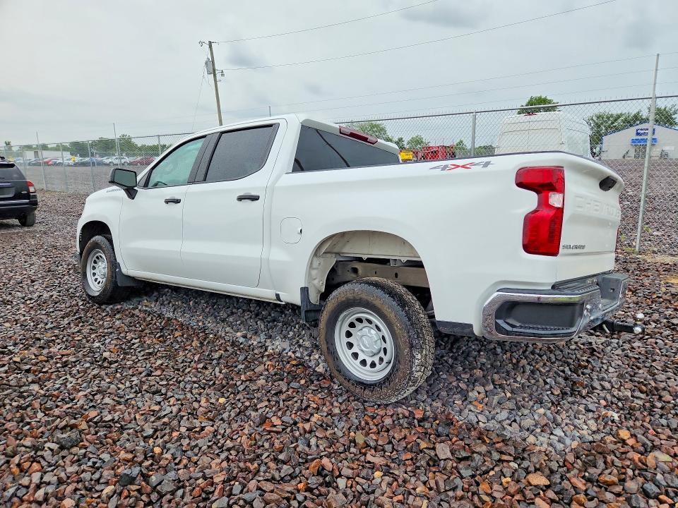 2025 CHEVROLET SILVERADO K1500 — Фото 2 из 12