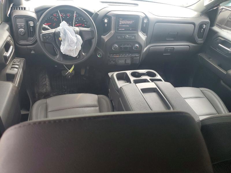 2025 CHEVROLET SILVERADO C1500 — Фото 8 из 13