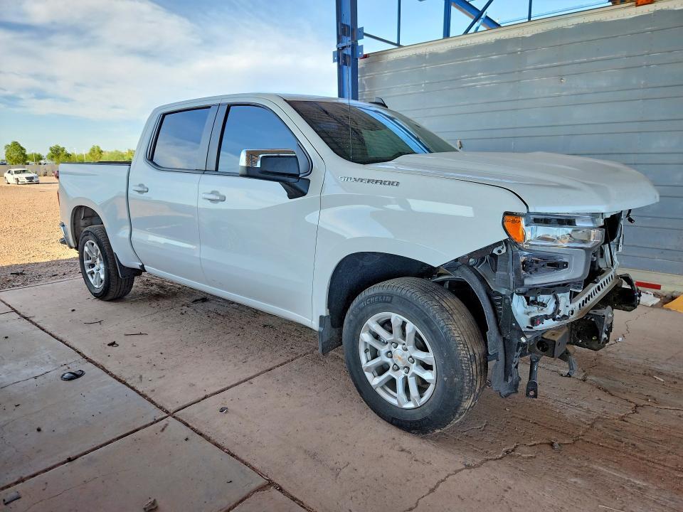 2025 CHEVROLET SILVERADO C1500 LT — Фото 4 из 12