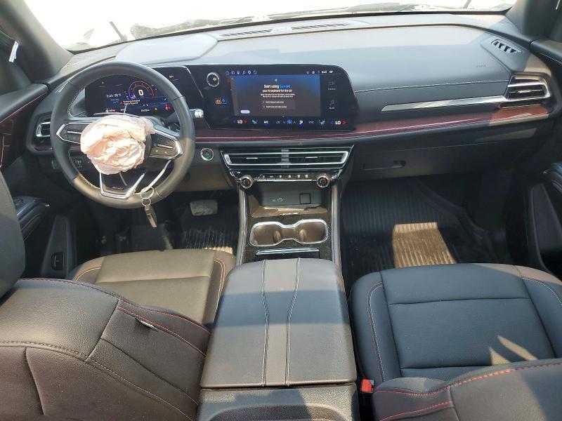 2025 CHEVROLET TRAVERSE Z71 — Фото 8 из 13