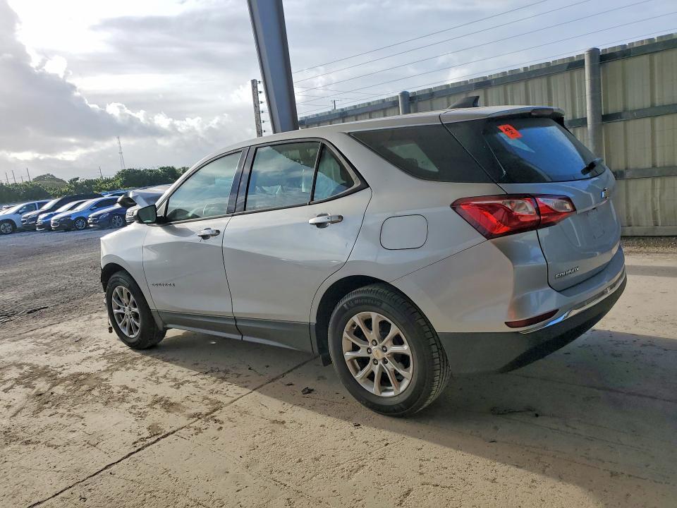 2018 CHEVROLET EQUINOX LS — Фото 2 из 13