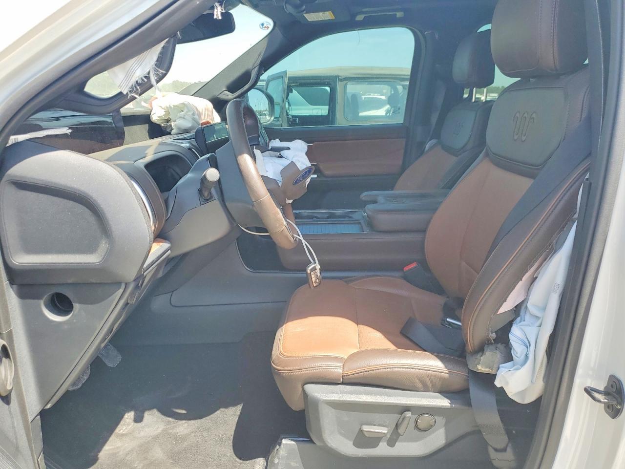 2025 FORD EXPEDITION KING RANCH — Фото 7 из 13