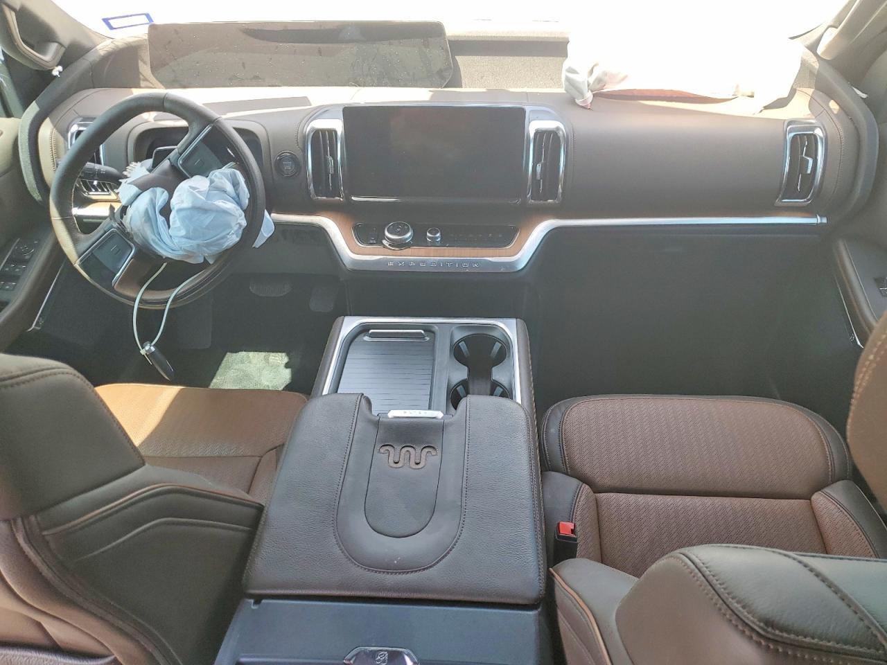 2025 FORD EXPEDITION KING RANCH — Фото 8 из 13