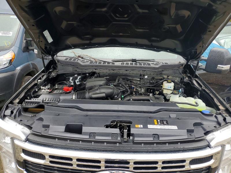 2025 FORD F350 SUPER DUTY — Фото 12 из 13