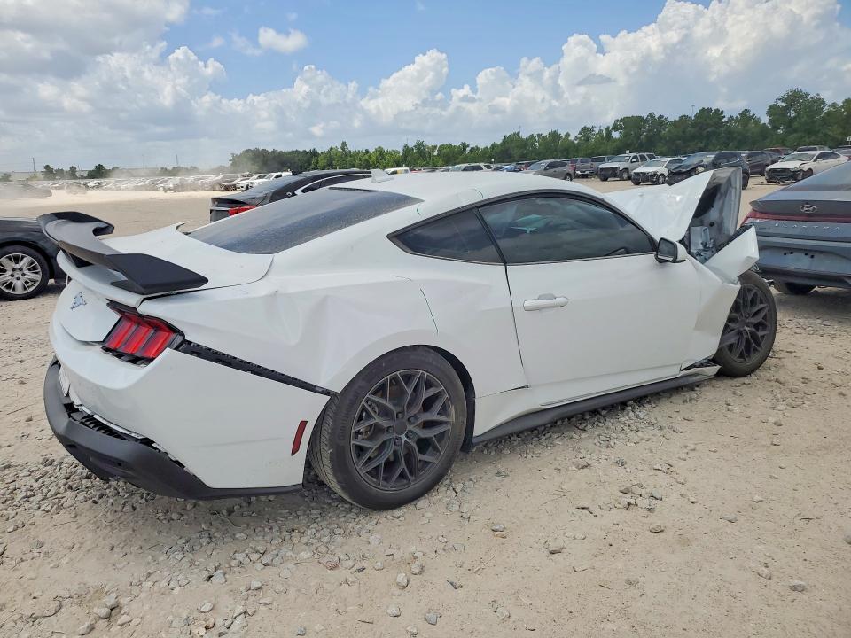 1FA6P8TH0S5124836 2025 FORD MUSTANG photo no. 3